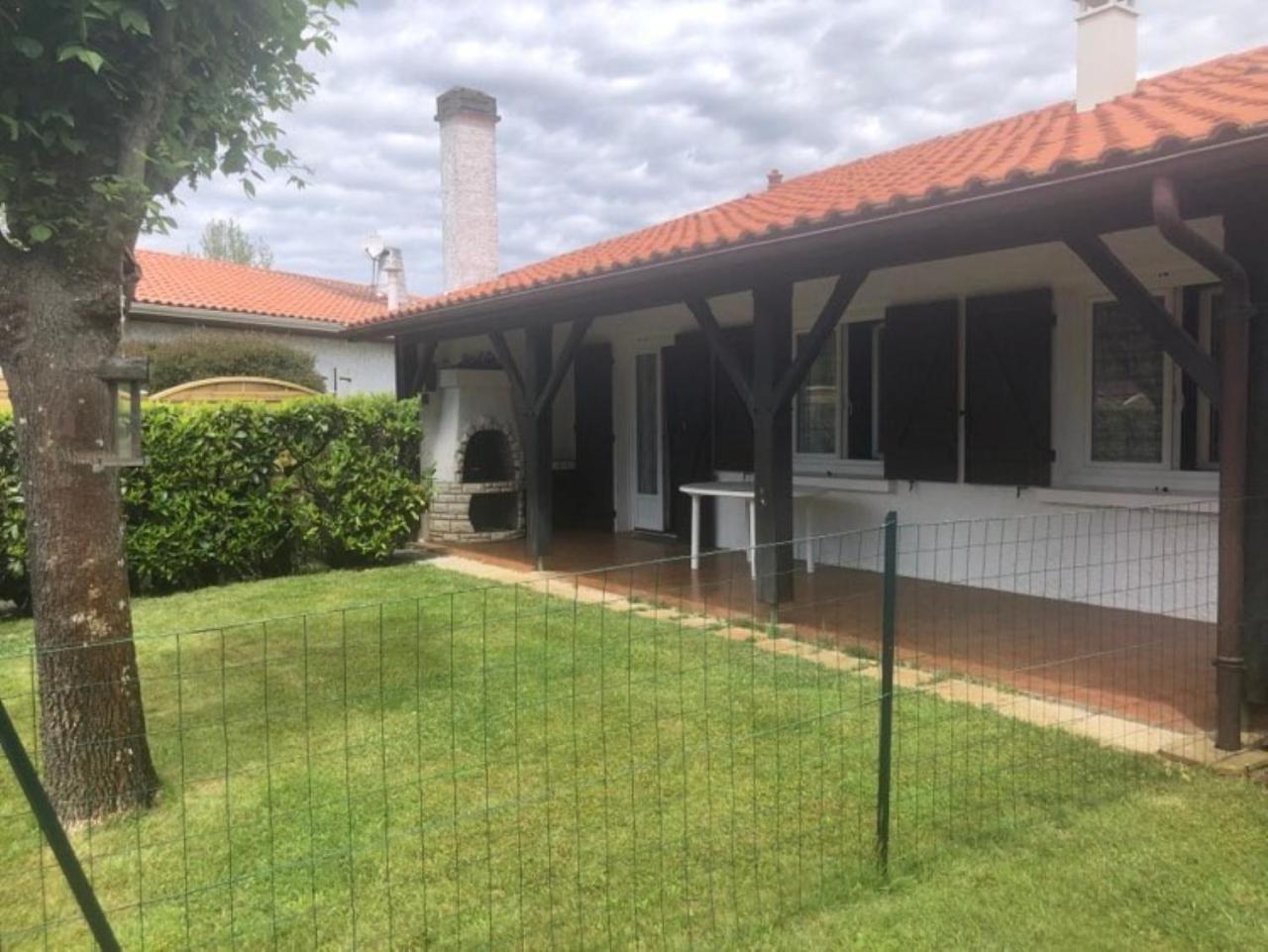 Agreable Maison A 400M Du Lac Villa Sanguinet Exterior foto